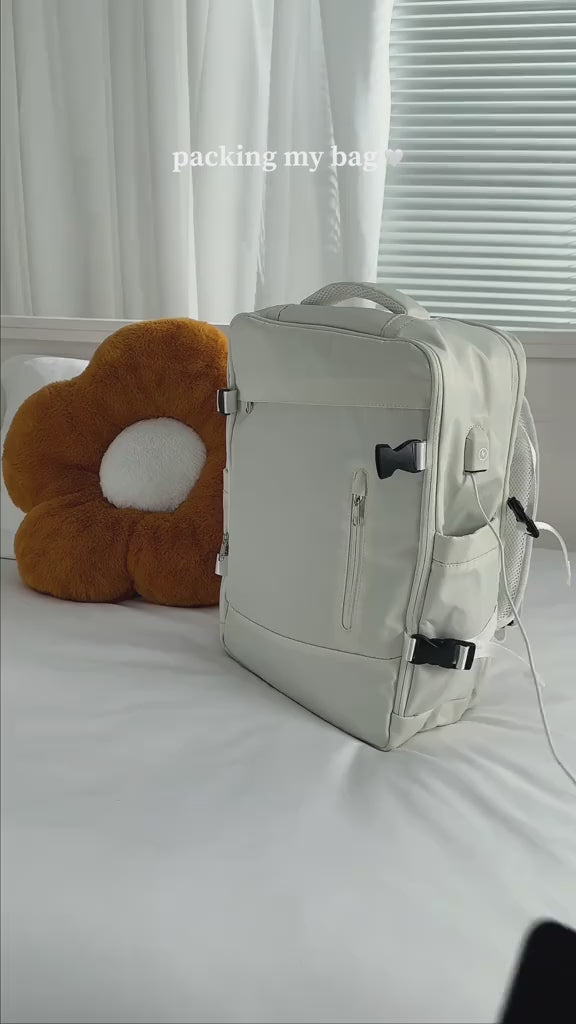 VoyageVault™ Pro-Split Travel Backpack - USB charging port